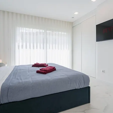 Venus With Jacuzzi And Private Pool 빌라